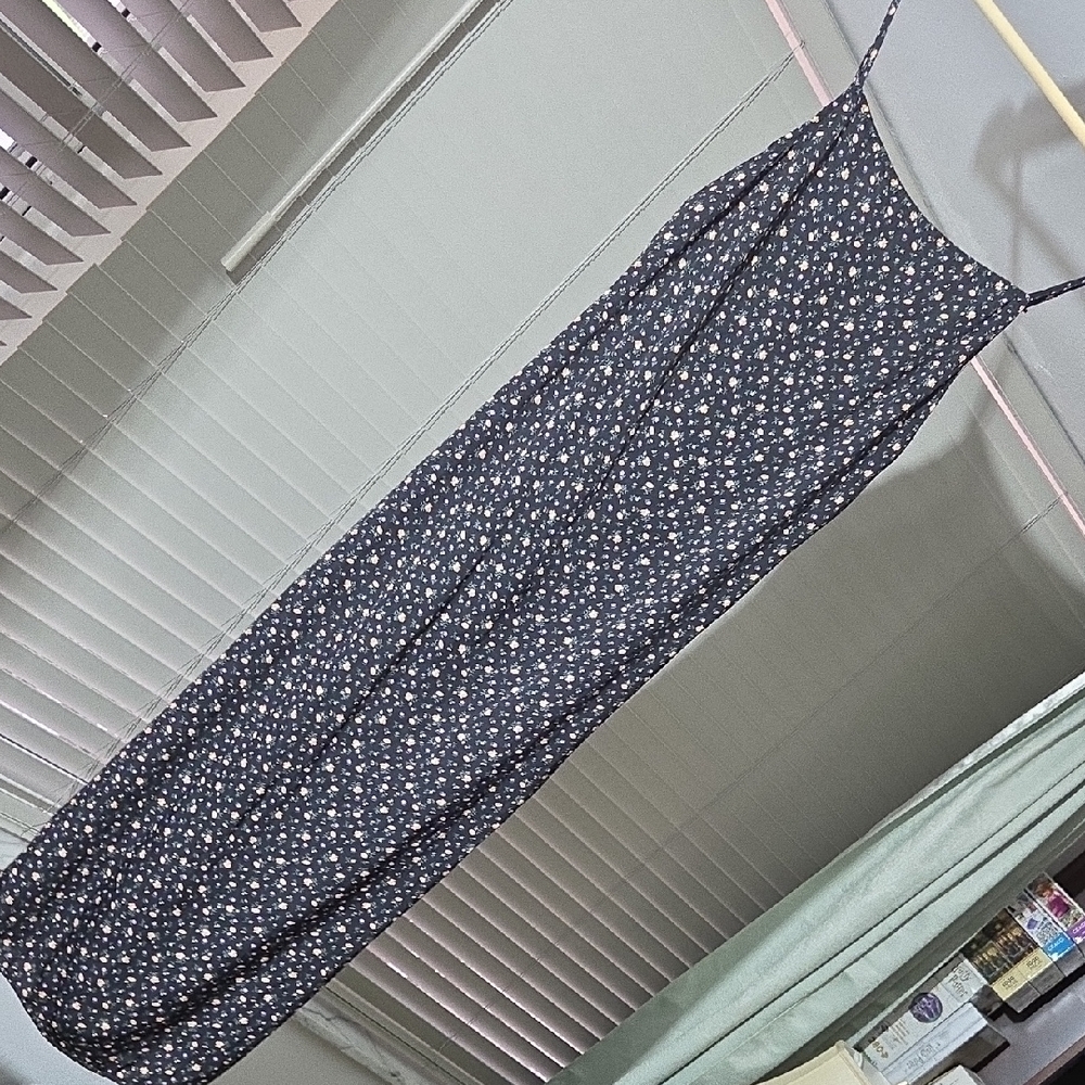 American Eagle Outfitters Navy Floral Spaghetti Strap Maxi Dress
